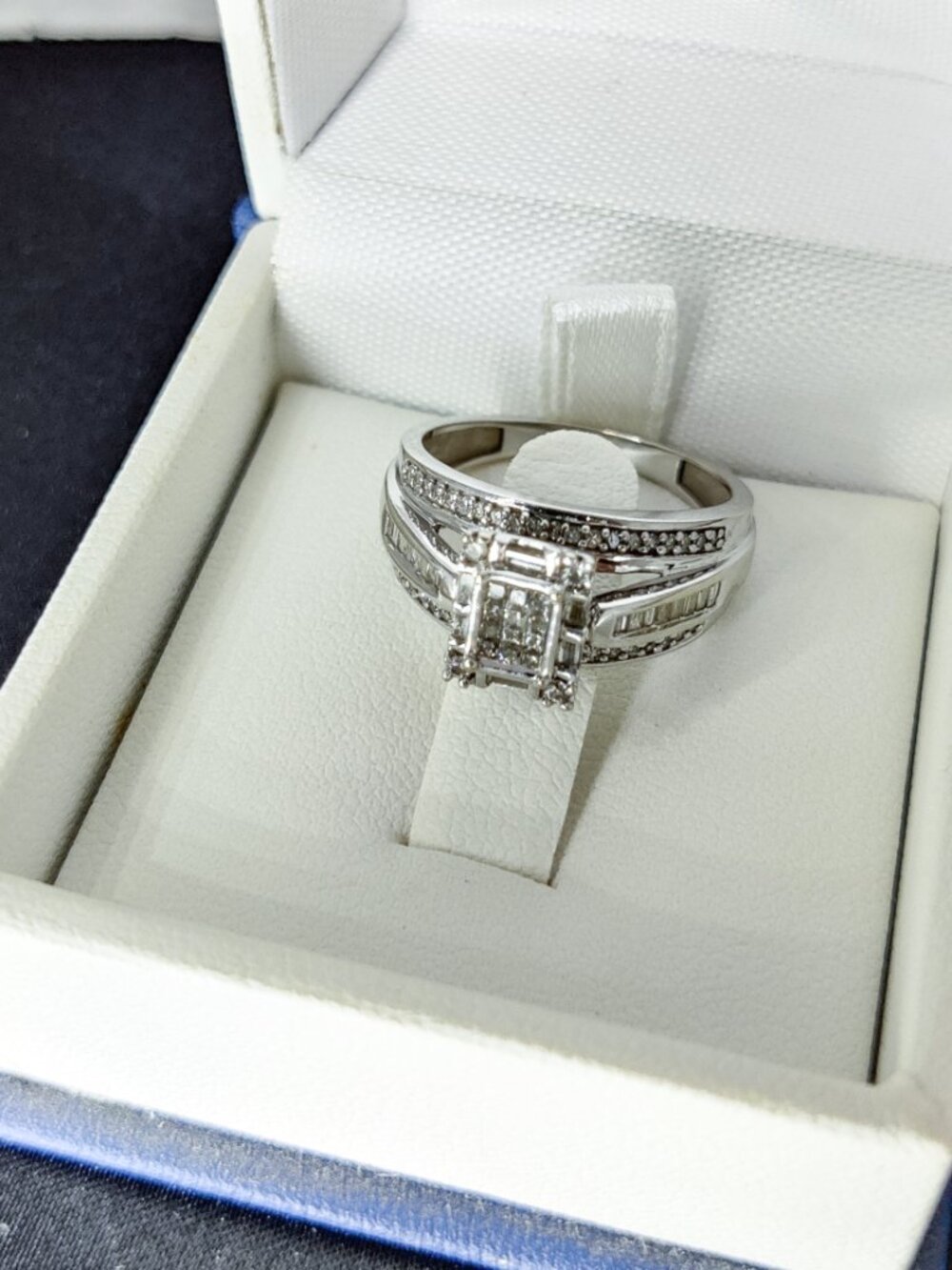 10k White Gold Princess Baguette Diamond Cluster Engagement Wedding Ring Size 7 - Picture 3 of 8